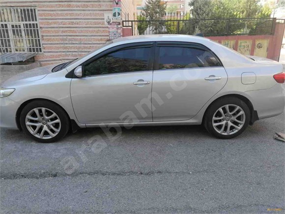 Sahibinden Toyota Corolla 1.4 D-4D Comfort Extra 2012 Model