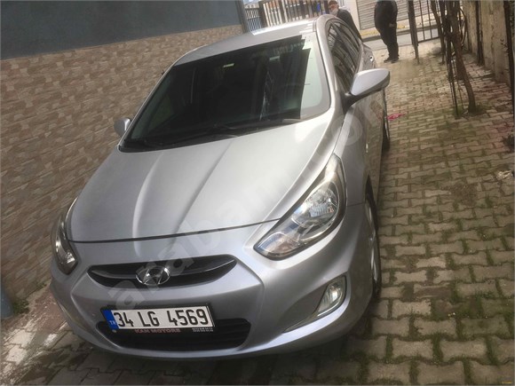 Sahibinden Hyundai Accent Blue 1.6 CRDI Mode 2014 Model