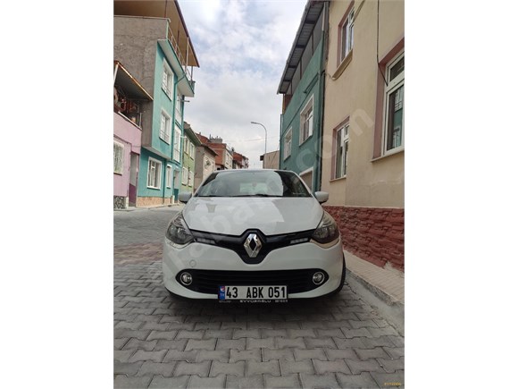 Sahibinden Renault Clio 1.2 Joy 2014 Model