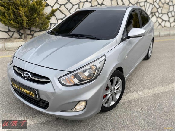 2015 ACCENT BLUE 1.6CRDI TAM OTOMATİK- SADECE 109Bin KM -NAVI