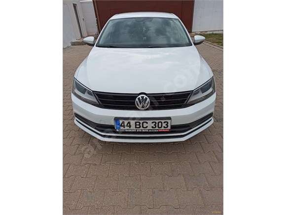 Hatasız, Boyasız, Değişensiz, Hasar Kayıtsız 2015 Model Jetta