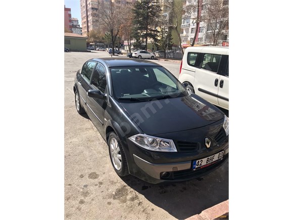 Sahibinden Renault Megane 2009 Model 176.000 KM de