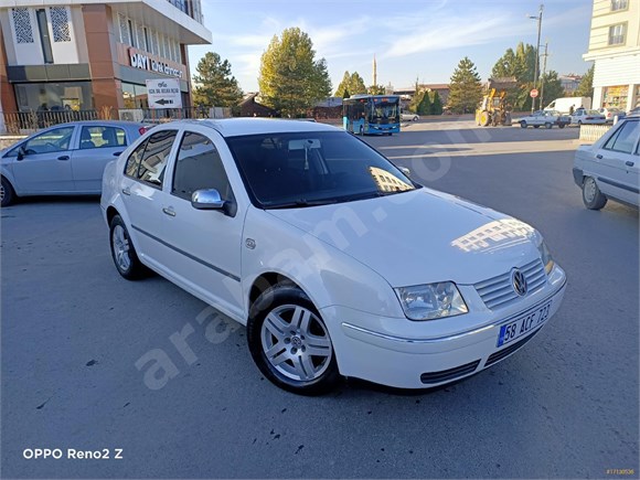 SAHİBİNDEN TERTEMİZ BAKIMLI VW BORA 1.6 16 V PASİFİK