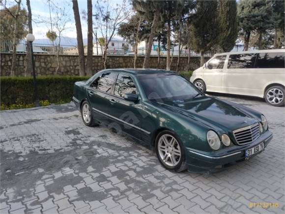 99 MODEL MERCEDES E220 CDI