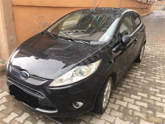 Sahibinden Ford Fiesta 1.4 Titanium 2012 Model