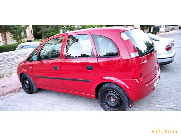 2004 model Opel Meriva Essentia 1.6