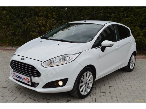 ÖZPAMDAN 2015 FORD FİESTA 1.4 TİTANİUM 24.000 KM