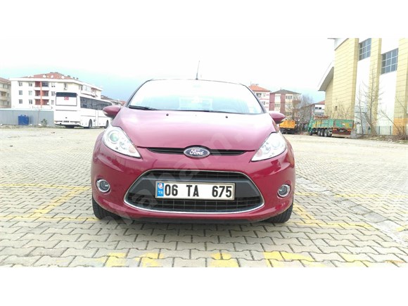 Sahibinden Ford Fiesta 1.4 TDCi Titanium X 2011 Model