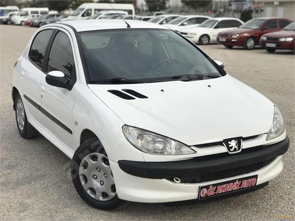 ÖZAKDENİZ AUTODAN 2004 MODEL PEUGEOT 206 1.4 DİZEL BAKIMLI