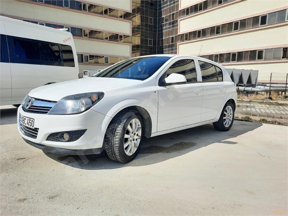 Sahibinden Opel Astra 1.6 Essentia 2011 Model