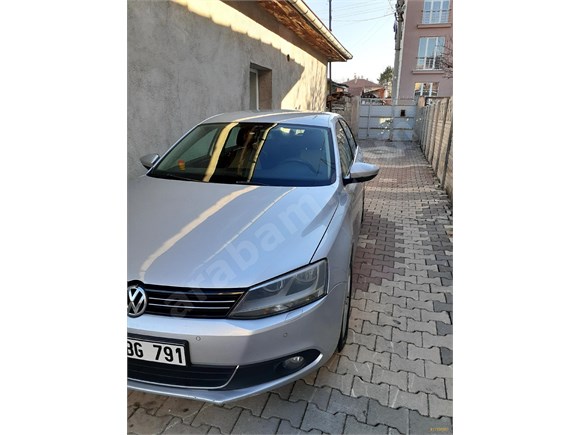 Sahibinden Volkswagen Jetta 1.6 TDi Comfortline 2011 Model