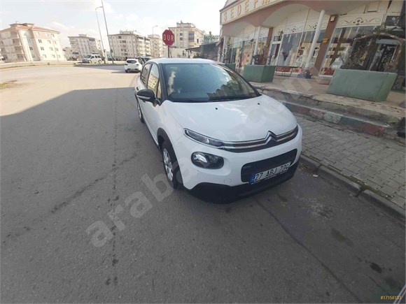 Sahibinden Citroen C3 1.2 PureTech Live 2017 Model 46.000 km Yeşil (metalik)