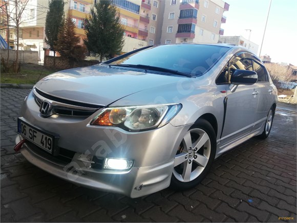 Otomatik Sonruflu Bol Ekstralı Honda Civic 1.6 i-VTEC Elegance 2008 Model Diyarbakır