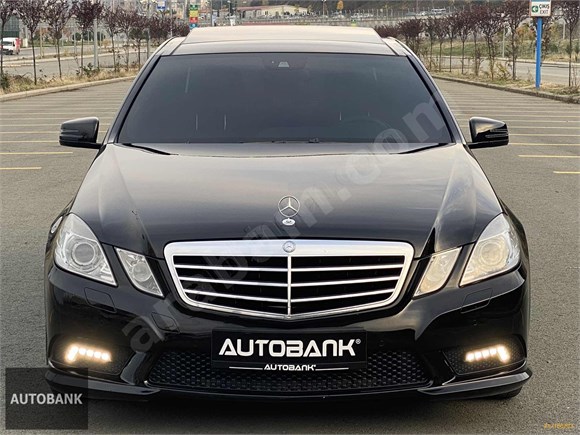 E250 CDI AMG-PREMIUM-HATASIZ-ÇİFT HAFIZA-ELEK.BAGAJ-ANAHTARSIZ