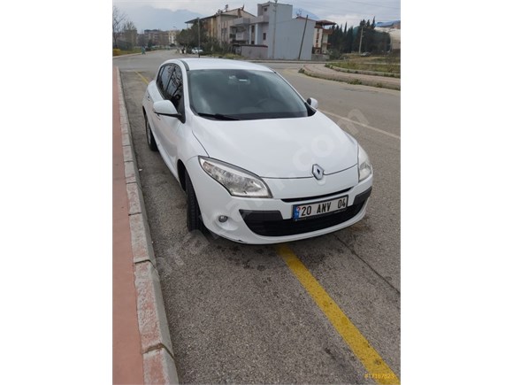 ilk Sahibinden Renault Megane 1.5 dCi Dynamique 2011 Model