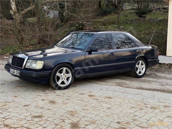 1986 MERCEDES 230 SIFIR MUAYANE OTOMATİK TEMİZ MASRAFSIZ ARAÇ