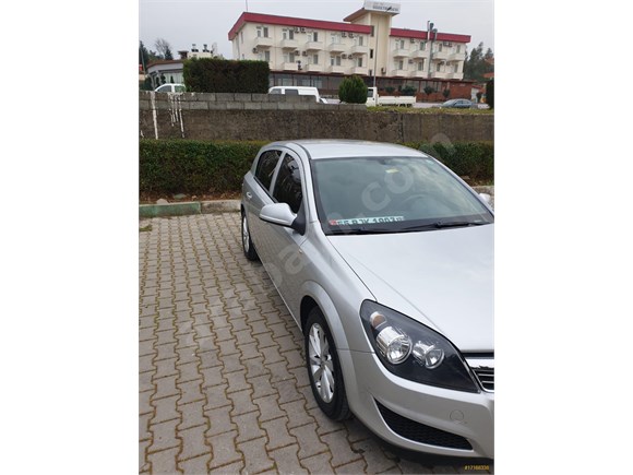 Sahibinden Opel Astra 1.6 Essentia 2012 Model