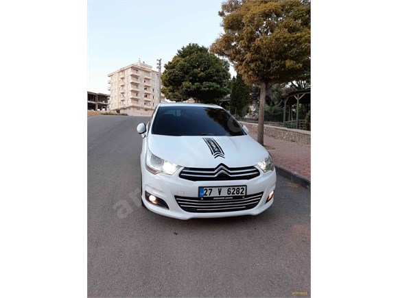 Sahibinden Citroen C4 1.6 HDi Confort 2012 Model acil satılık nakit ihtiyacından dolayı son fiyat