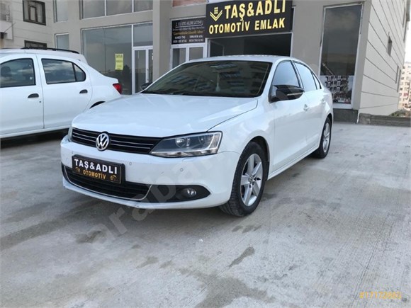 2014 MODEL WOLKSWAGEN JETTA OTOMOTİK HATASIZ TERTEMİZ