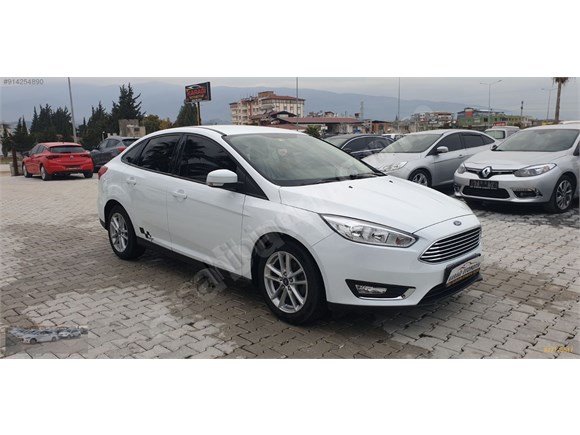 FOCUS 1.6 TDCİ 2015 TEMİZ