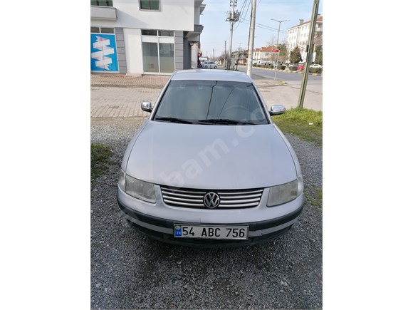 Sahibinden Volkswagen Passat 1.8 Comfortline 2000 Model