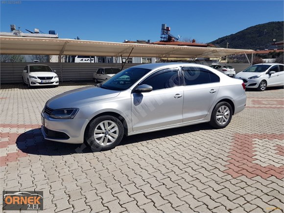 2011 VW JETTA 1.6 TDI TRENDLINE OTOMATİK