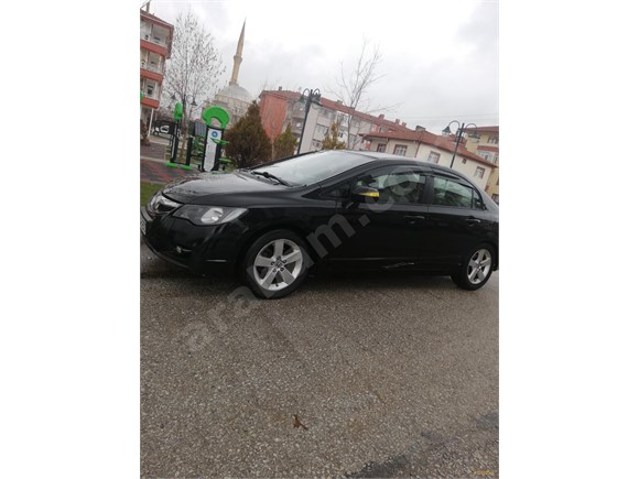 son gün Sahibinden Honda Civic 1.6 i-VTEC Elegance 2011 Model