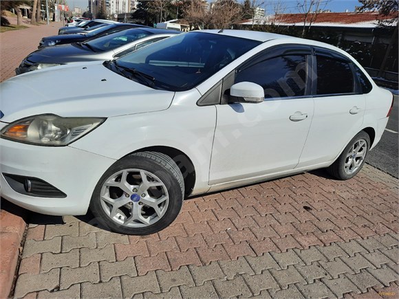 Sahibinden Ford Focus 1.6 Comfort 2011 Model