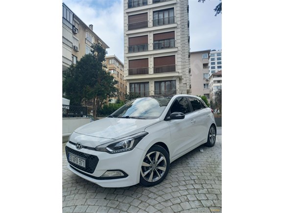 BANKACIDAN TEMİZ Hyundai i20 OTOMATİK,CAM TAVAN PRİNS LPG