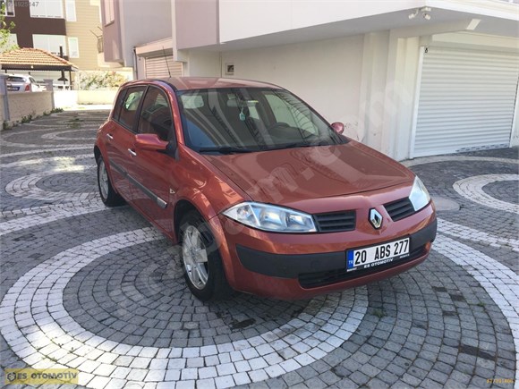 ***ES OTOMOTIVDEN 1.5 DCI DYNAMİGUE TUTLAN MODEL AİLE ARACI**