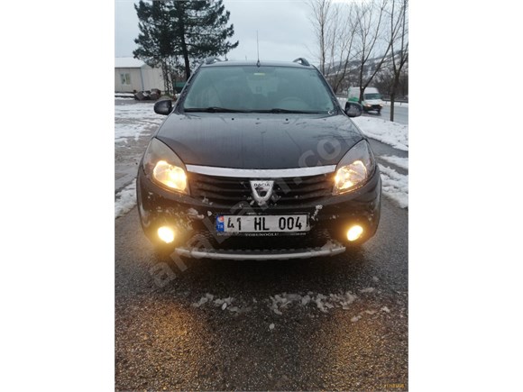 Sahibinden Dacia Sandero 1.5 dCi Stepway 2012 Model