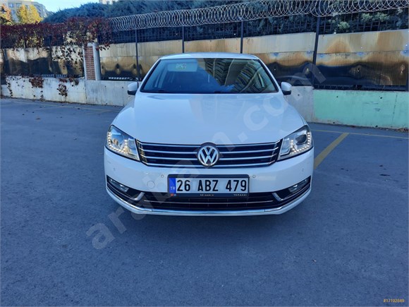 Sahibinden HATASIZ Volkswagen Passat 1.6 TDi BlueMotion Highline 2014 Model