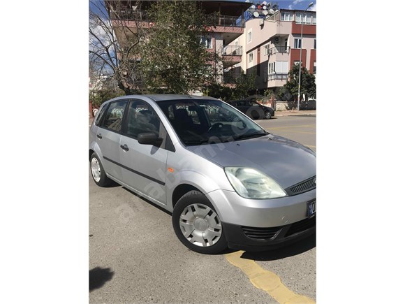 Sahibinden Ford Fiesta 1.4 Comfort 2004 Model 93.000 km