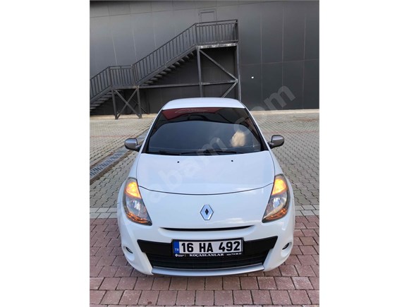 Sahibinden Renault Clio 1.5 dCi Night & Day 2012 Model