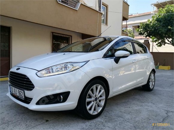 Sahibinden Ford Fiesta 1.0 GTDi Titanium 2015 Model 40binde ACİL!!