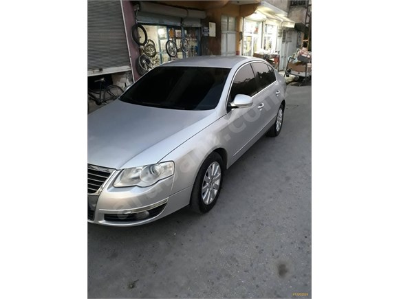 HATASIZ BOYASIZ Passat 2.0 TDi Comfortline 2009 Model