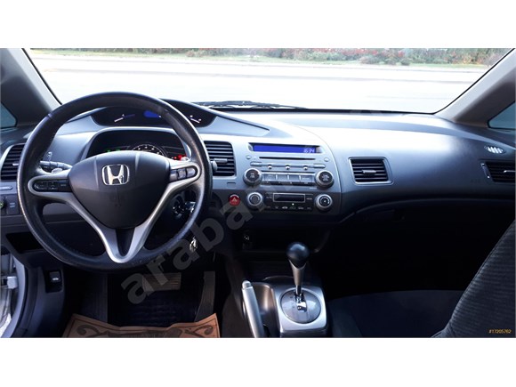 DEĞİSENSİZ KAZASIZ TEMIZ OTAMATIK HONDA CIVIC