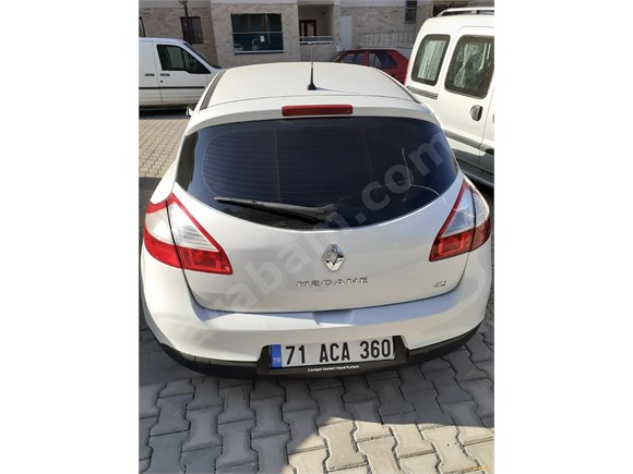 Sahibinden Renault Megane 1.5 dCi Joy 2014 Model