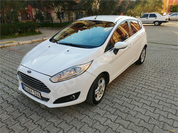 Sahibinden Ford Fiesta 1.4 Titanium 2013 Model