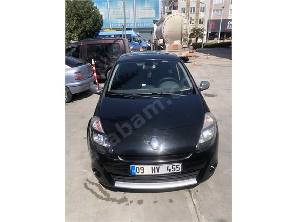 Sahibinden Renault Clio 1.5 dCi Night & Day 2012 Model