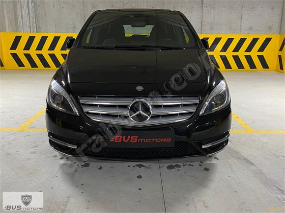 2013 MODEL MERCEDES B180 CAM TAVAN HATASIZ