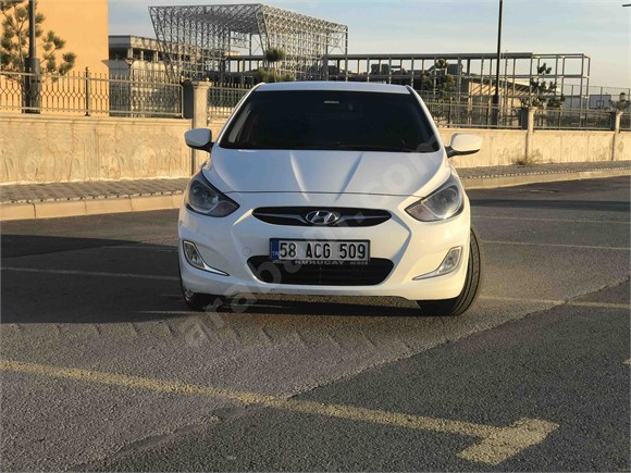 Sahibinden Hyundai Accent Blue 1.6 CRDI Mode Plus 2013 Model