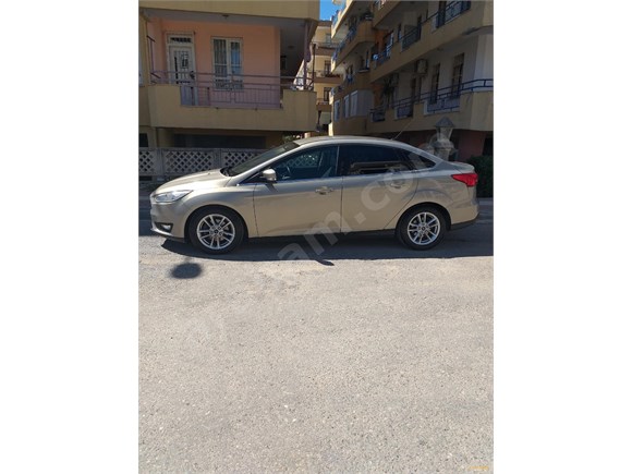 Öğretmenden temiz Ford Focus 1.5 TDCi Trend X 2015 Model