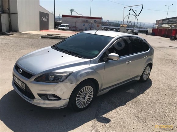 ACİL SATILIK Ford Focus 1.6 Titanium 2010 Model