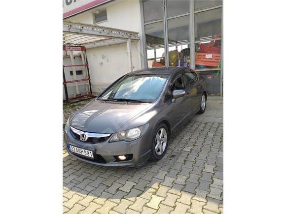 Sahibinden Honda Civic 1.6 i-VTEC Elegance 2011 Model