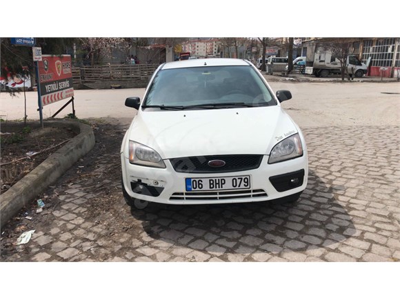 Sahibinden Ford Focus 1.6 Trend 2005 Model