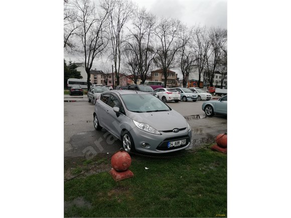 Sahibinden Ford Fiesta 1.4 Titanium 2011 Model