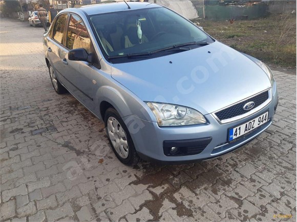 Sahibinden Ford Focus 1.6 TDCi Ghia 2006 Model