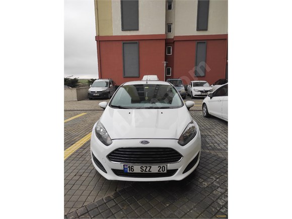 Sahibinden Değişensiz Ekstralı Ford Fiesta 1.25 Trend 2013 Model