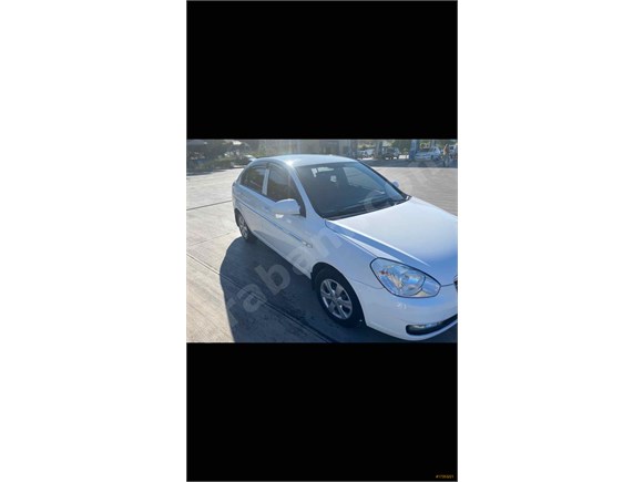 Sahibinden Hyundai Accent Era 1.5 CRDi Mode 2012 Model Antalya